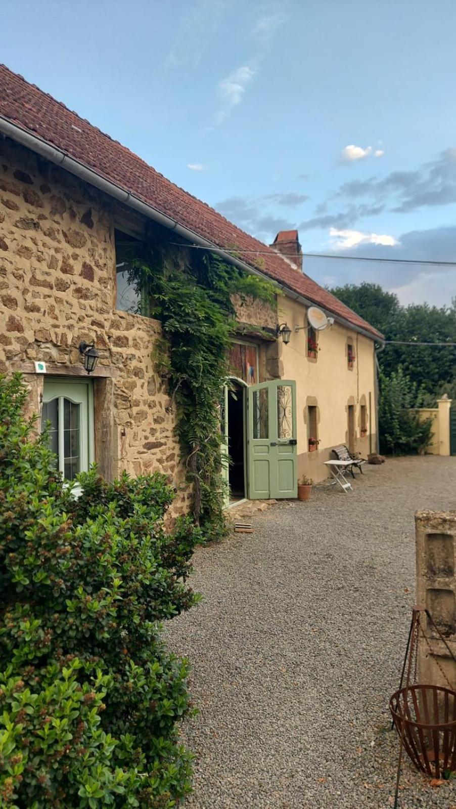 Le Relais Des Elephants Colores Virlet Dış mekan fotoğraf