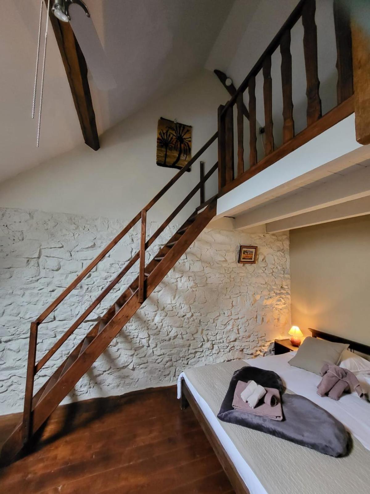 Le Relais Des Elephants Colores Virlet Dış mekan fotoğraf